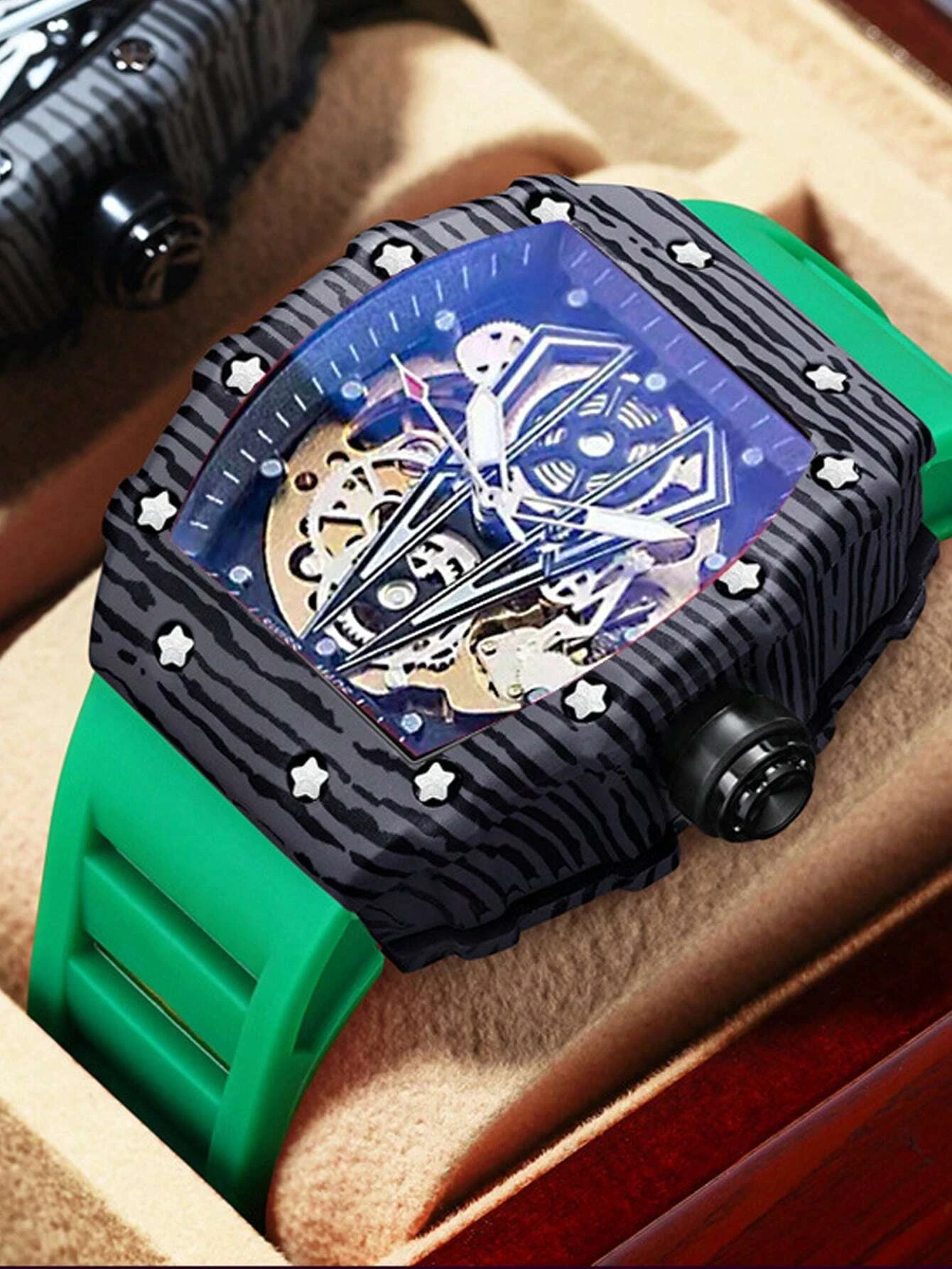 nice wacth